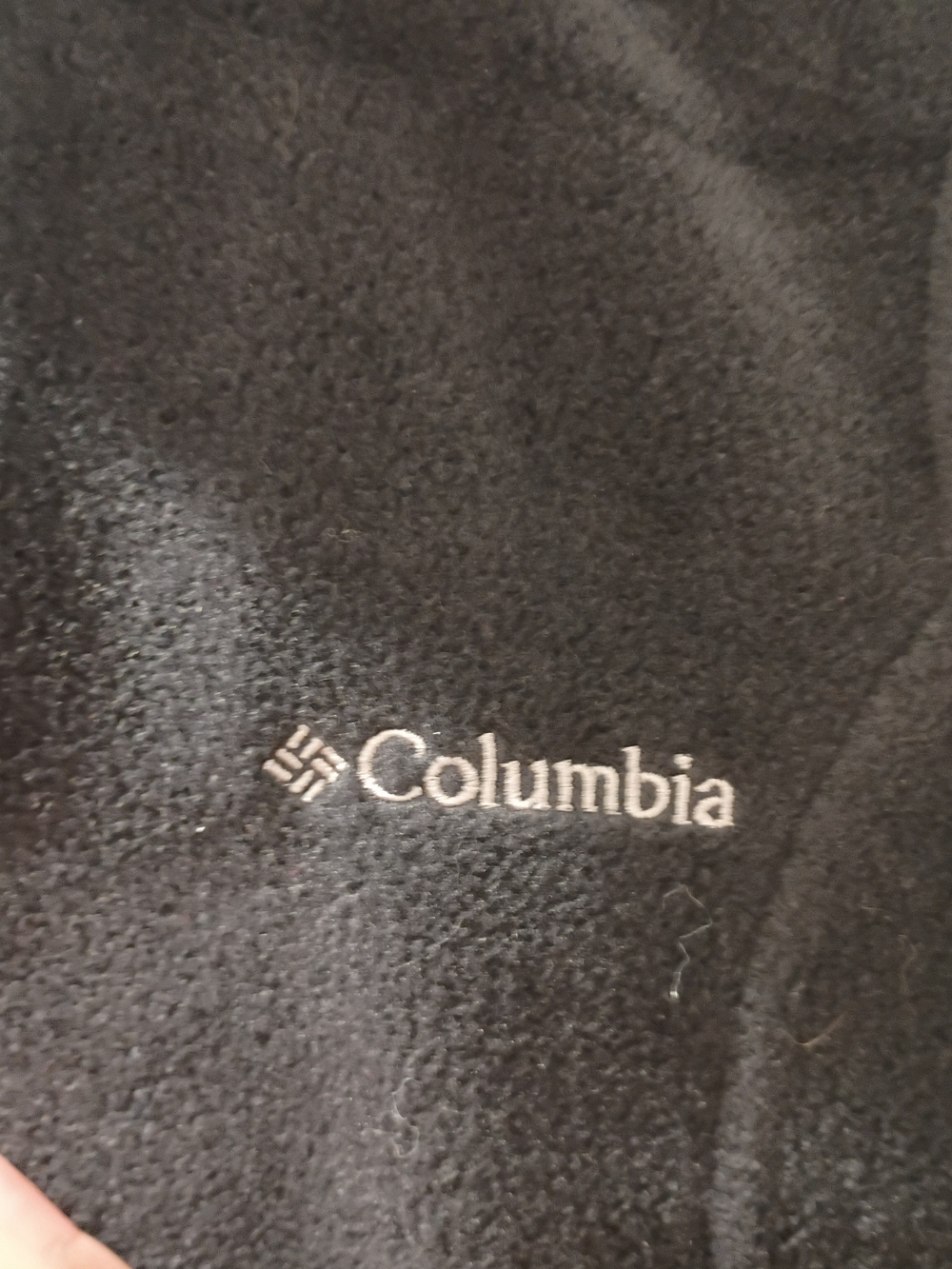 Columbia Black Fleece Vest with White Logo - New With Tag - Men Or Women - Picture 2 of 6